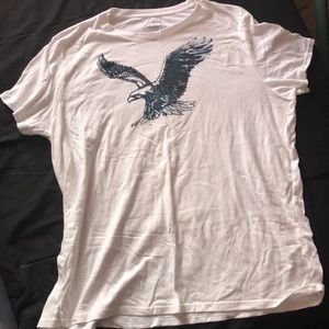 AEO White Graphic Shirt XXL